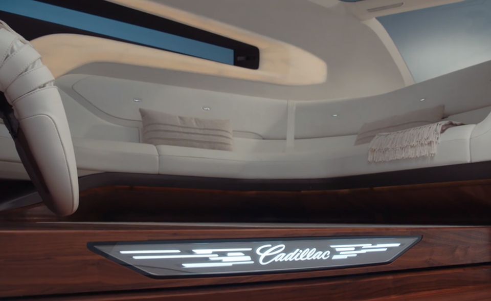 GM trình diễn ý tưởng ô tô tự lái và xe bay độc đáo - 2 GM trình diễn ý tưởng ô tô tự lái và xe bay độc đáo - 2