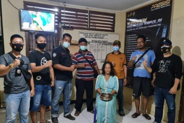 Indonesia: Con dâu đầu độc mẹ chồng vì suốt ngày bị mắng