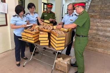 Hà Nội: Phát hiện 200 bánh trung thu không rõ nguồn gốc