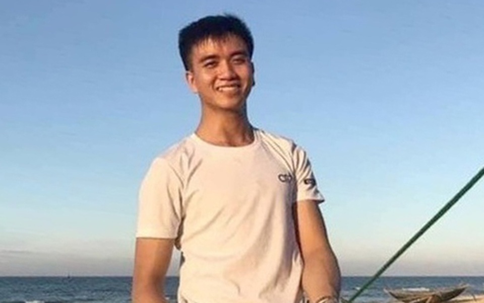 Truy tặng Huân chương Dũng cảm cho chàng trai cứu 3 nữ sinh ở Huế - 1 Truy tặng Huân chương Dũng cảm cho chàng trai cứu 3 nữ sinh ở Huế - 1