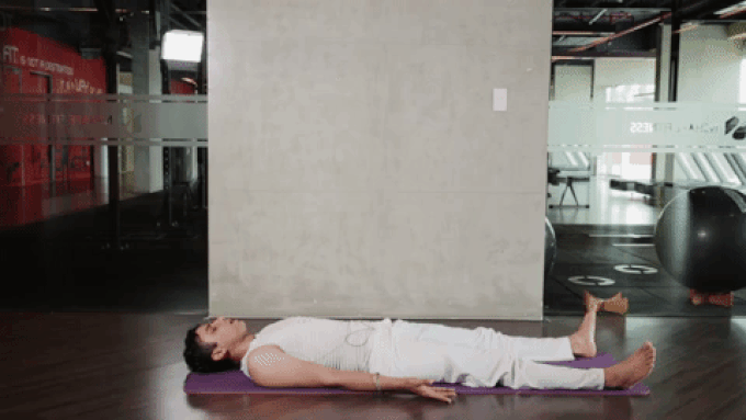 Tăng cường sức đề kháng vào mùa dịch Covid-19: Những bài tập yoga không thể bỏ qua được chuyên gia "bật mí" - Ảnh 13. Tăng cường sức đề kháng vào mùa dịch Covid-19: Những bài tập yoga không thể bỏ qua được chuyên gia "bật mí" - Ảnh 13.