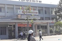 2 ca mắc Covid-19, Tây Ninh cách ly hơn 1.700 người trở về từ Campuchia