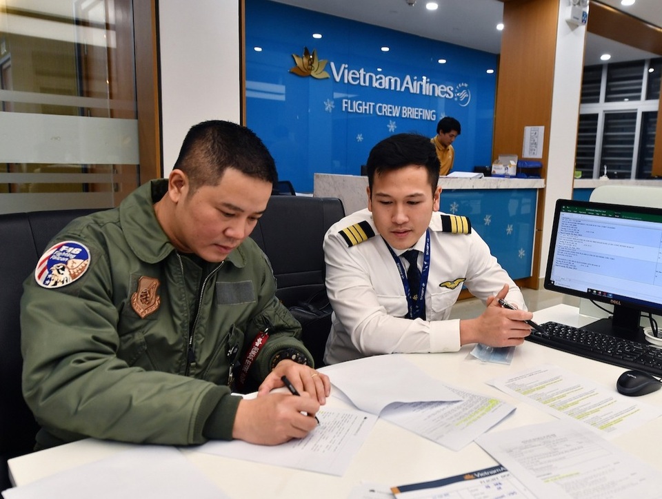 Phi công bay “giải cứu”: Người Việt lẻ loi ở Vũ Hán vắng lặng! - 4 Phi công bay “giải cứu”: Người Việt lẻ loi ở Vũ Hán vắng lặng! - 4