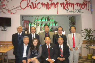 Đêm chia tay ông Tham tán - Nhà thơ cộng đồng  