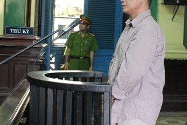 Bắn trả thù vì cờ bạc... bịp