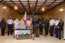 Mỹ bàn giao lô vũ khí trị giá 18 triệu USD cho Philippines