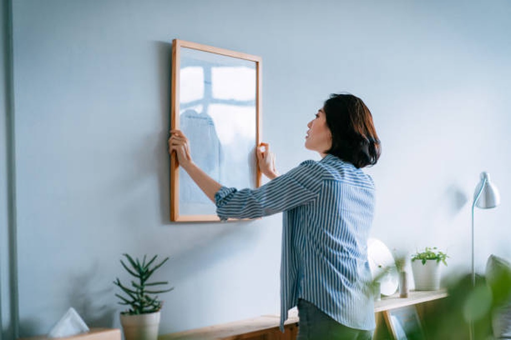 Mỗi lần nhìn bức ảnh trên tường nhà bạn trai, tôi lại muốn chia tay ngay - 1 Mỗi lần nhìn bức ảnh trên tường nhà bạn trai, tôi lại muốn chia tay ngay - 1