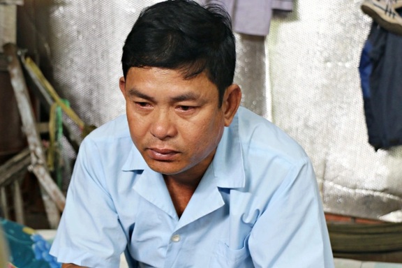 Kiệt quệ sau 5 năm chạy thận, người đàn ông bật khóc xin cơ hội sống