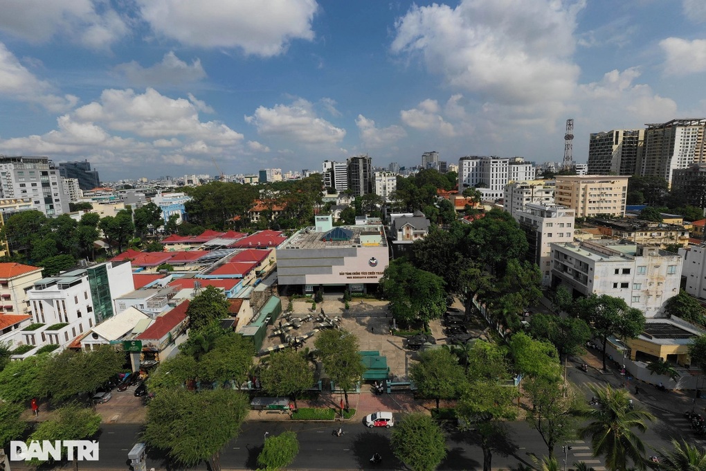 Khách Tây ngạc nhiên giá cả ở Việt Nam, ăn chơi hết hơn 1 triệu đồng/ngày - 5 Khách Tây ngạc nhiên giá cả ở Việt Nam, ăn chơi hết hơn 1 triệu đồng/ngày - 5