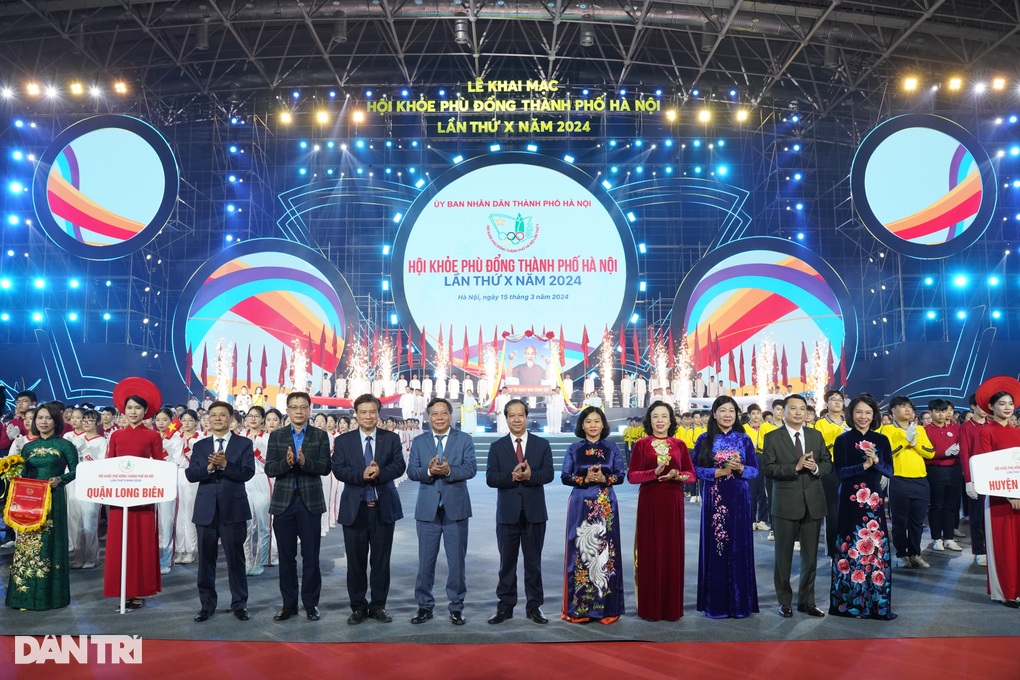 Lễ khai mạc Hội khỏe Phù Đổng TP Hà Nội lần thứ X rực rỡ sắc màu - 1 Lễ khai mạc Hội khỏe Phù Đổng TP Hà Nội lần thứ X rực rỡ sắc màu - 1