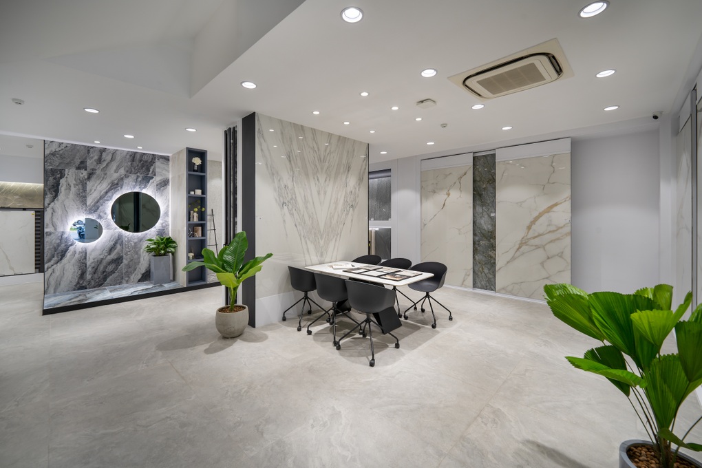 Vietceramics khai trương showroom Nguyễn Văn Linh, Đà Nẵng - 2 Vietceramics khai trương showroom Nguyễn Văn Linh, Đà Nẵng - 2