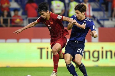 Monchengladbach hỏi mua Văn Hậu và giá trị của cầu thủ Việt Nam