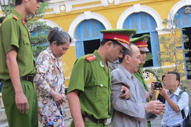 Quái chiêu, bị cáo giả ngây, giả điếc trước tòa 