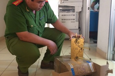 Triệt phá đường dây buôn lậu đồng hồ trị giá hàng tỷ đồng