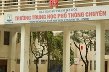 Gần 5.000 thí sinh bắt đầu cuộc đua vào THPT chuyên ĐH Sư phạm Hà Nội