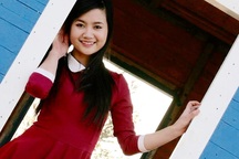 Nữ Thủ khoa kép xinh đẹp từ chối chốn đô thành, về quê cống hiến