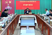 Ủy ban Kiểm tra Trung ương đề nghị Bộ Chính trị kỷ luật hàng loạt cán bộ