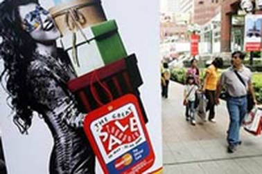 Mua sắm - thú tiêu khiển của dân châu Á 