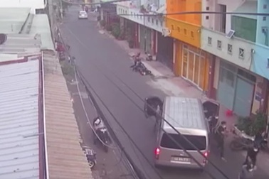 Toàn cảnh vụ vây bắt đôi nam nữ mang 1kg ma túy