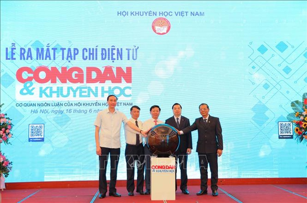 Ra mắt Tạp chí điện tử Công dân và Khuyến học - 2 Ra mắt Tạp chí điện tử Công dân và Khuyến học - 2