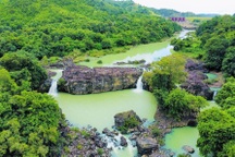 Nam thanh niên 26 tuổi tử vong khi nhảy xuống thác nước cứu người