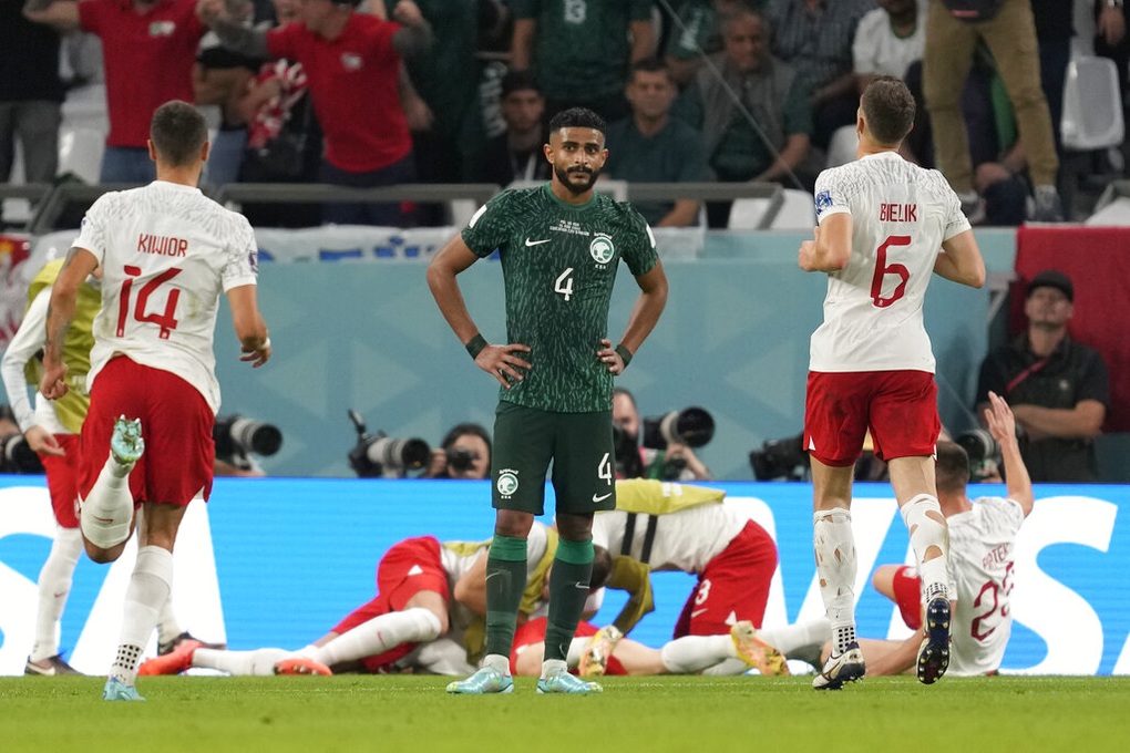 Lewandowski tỏa sáng, Ba Lan đánh bại Saudi Arabia - 1 Lewandowski tỏa sáng, Ba Lan đánh bại Saudi Arabia - 1