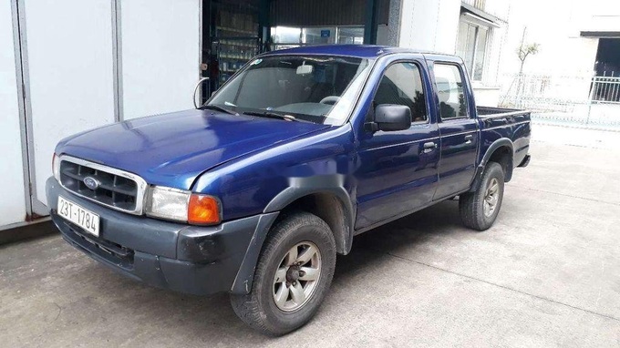 20 năm của Ford Ranger tại Việt Nam: Từ bán tải chuyên chở đến phương tiện thực dụng thể hiện phong cách sống - Ảnh 2.