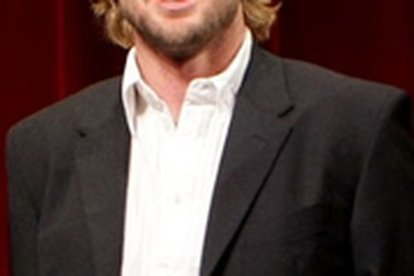 Owen Wilson “ra mắt” sau vụ tự tử không thành