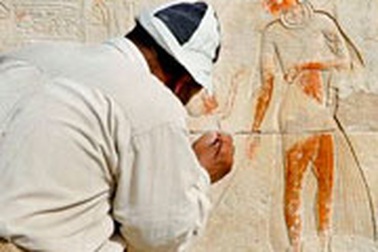 Ai Cập phát hiện thêm nhiều ngôi mộ cổ