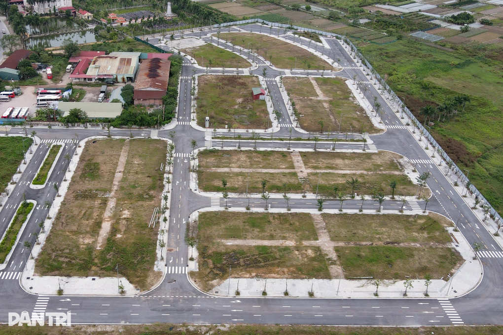 Đại biểu đề nghị truy giao dịch đáng ngờ của người có nhiều đất không phù hợp thu nhập - 2 Đại biểu đề nghị truy giao dịch đáng ngờ của người có nhiều đất không phù hợp thu nhập - 2