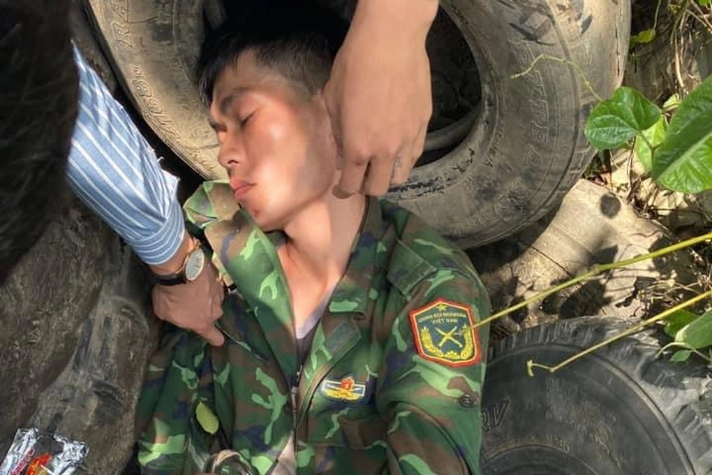 Đã bắt được nghi phạm truy sát 2 phụ nữ ở Lai Châu - 1 Đã bắt được nghi phạm truy sát 2 phụ nữ ở Lai Châu - 1