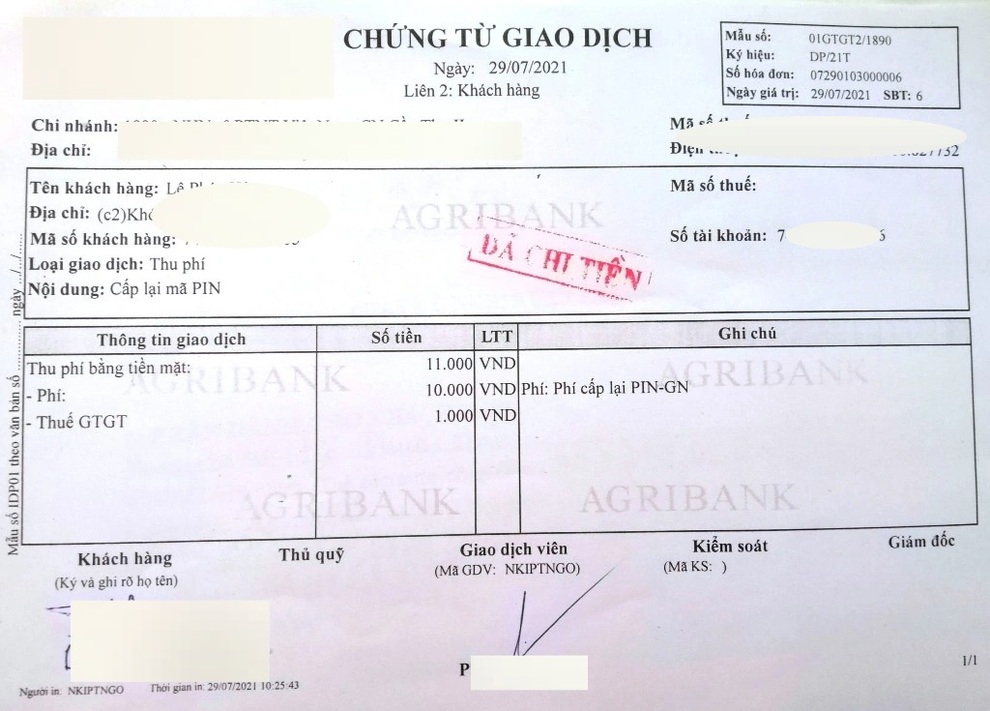 Đi rút tiền, nam sinh bị phạt vì ra đường không cần thiết? - 1 Đi rút tiền, nam sinh bị phạt vì ra đường không cần thiết? - 1