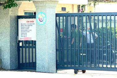 Nam bảo vệ tử vong trong phòng trực của công ty