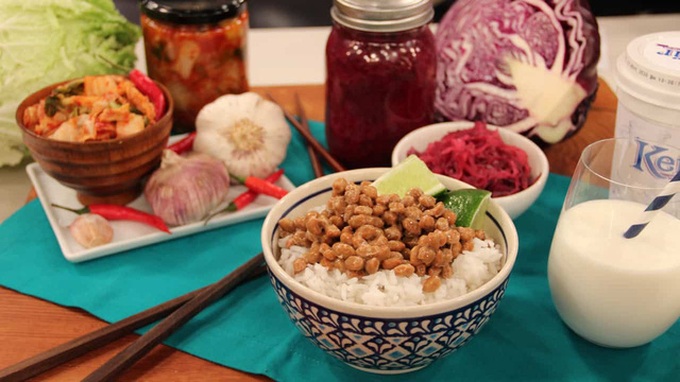 Các thực phẩm và chế phẩm sinh học probiotic được chứng minh là tăng cường hệ miễn dịch, giúp giảm di chứng hậu COVID