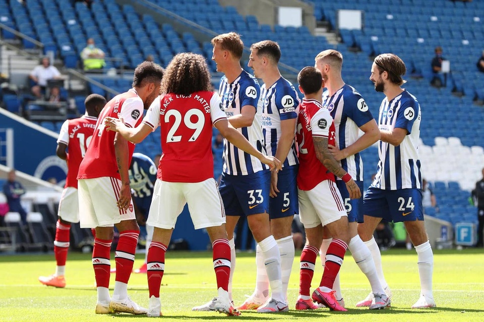 Nhìn lại trận thua đau đớn của Arsenal trên sân Brighton - 5 Nhìn lại trận thua đau đớn của Arsenal trên sân Brighton - 5