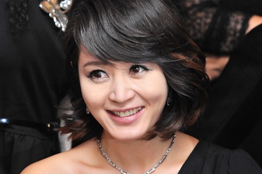 Cận cảnh "nữ hoàng gợi cảm xứ Hàn" Kim Hye Soo