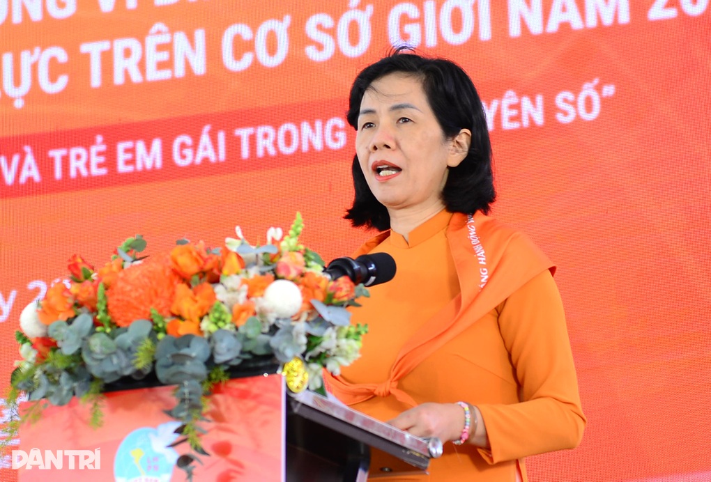 Phụ nữ đối mặt lừa đảo, quấy rối trên không gian mạng - 1