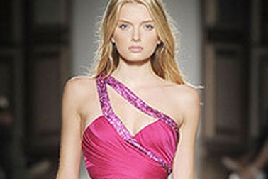 BST xuân hè 2009 của Balmain