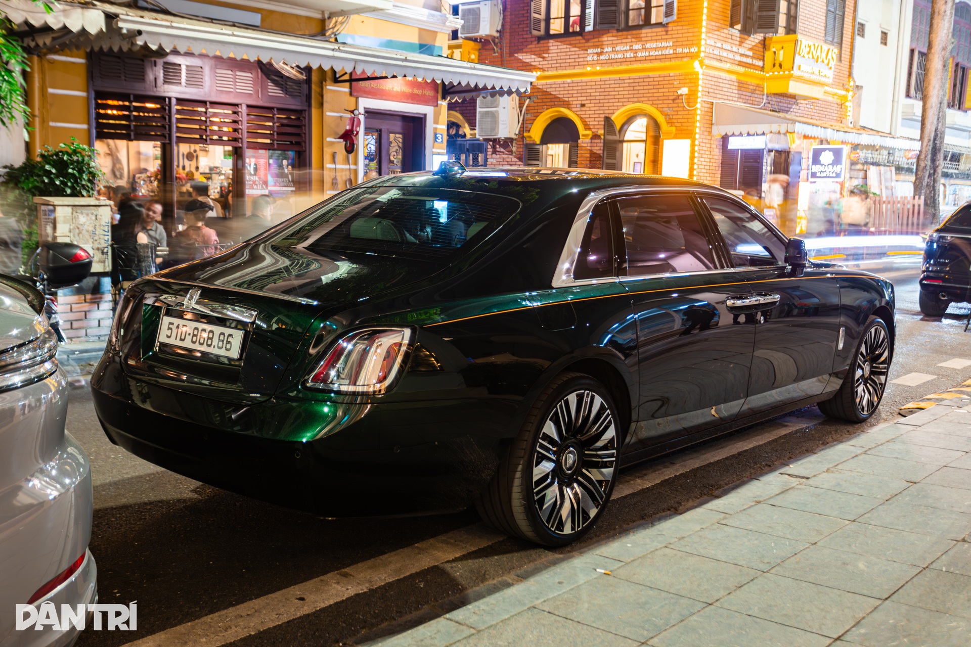 Rolls-Royce Ghost Series II đầu tiên Việt Nam, màu sơn đắt hơn 1 chiếc VF 3 - 12 Rolls-Royce Ghost Series II đầu tiên Việt Nam, màu sơn đắt hơn 1 chiếc VF 3 - 12