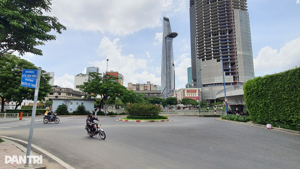 Bắt nghi phạm giết người vì chuyện tình tay ba - 1 Bắt nghi phạm giết người vì chuyện tình tay ba - 1