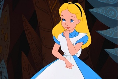 Cuộc sống ngoài đời thật của cô bé “Alice ở xứ sở thần tiên”