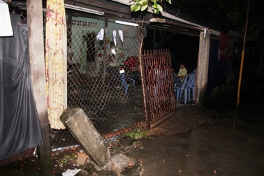 Ô tô lao vào nhà dân, cụ ông 91 tuổi thiệt mạng