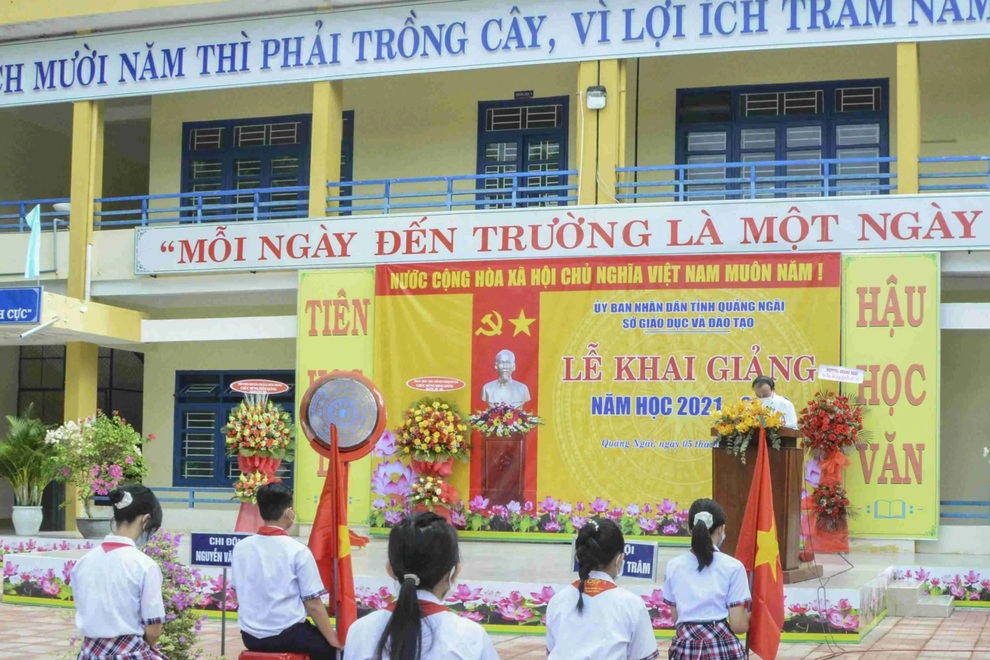 Quảng Ngãi yêu cầu các trường chuyển từ dạy học trực tiếp sang trực tuyến - 1 Quảng Ngãi yêu cầu các trường chuyển từ dạy học trực tiếp sang trực tuyến - 1