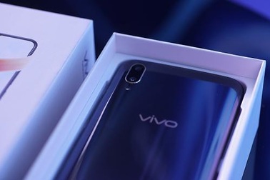 Vivo khuấy động phân khúc tầm trung với smartphone cấu hình mạnh, nhiều tính năng ấn tượng