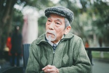 NSƯT Mai Ngọc Căn: “Mỗi lần nhìn bà ấy ăn cơm, tôi lại rơm rớm nước mắt”