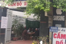 Truy tìm nghi phạm đâm chết con trai chủ tiệm cầm đồ