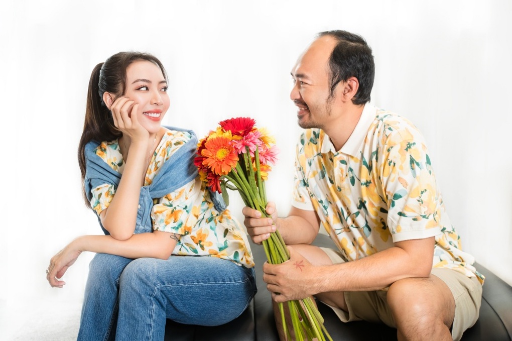 Thu Trang - Tiến Luật nhìn lại 12 năm bên nhau hạnh phúc - 1 Thu Trang - Tiến Luật nhìn lại 12 năm bên nhau hạnh phúc - 1