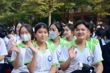 Đáp án gợi ý đề thi tiếng Anh, ngữ văn vào lớp 10 tỉnh Bình Dương 2023