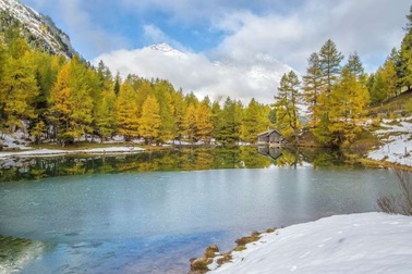 Thị trấn cấm du khách chụp ảnh thiên nhiên vì... quá đẹp