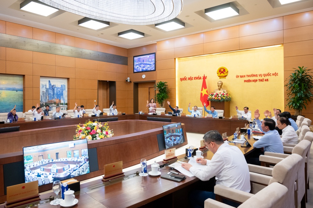 Từ hôm nay, các cặp vợ chồng được tự quyết định số con - 1 Từ hôm nay, các cặp vợ chồng được tự quyết định số con - 1